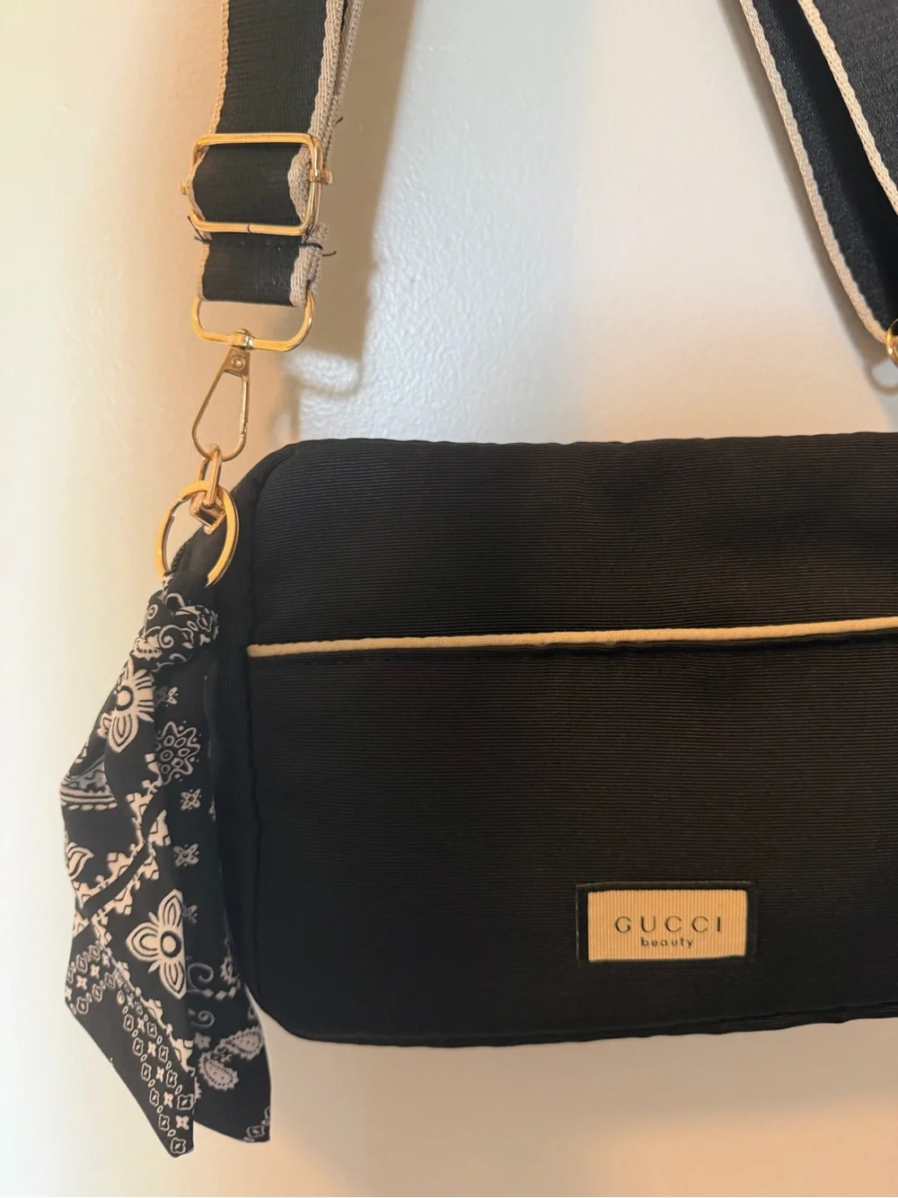 Gucci Beauty Cosmetic Bag GWP VIP item NWOT